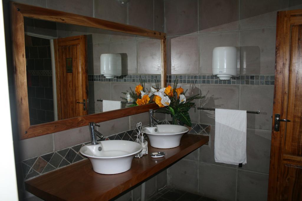 Ivory Tusk Lodge Tzaneen Bilik gambar